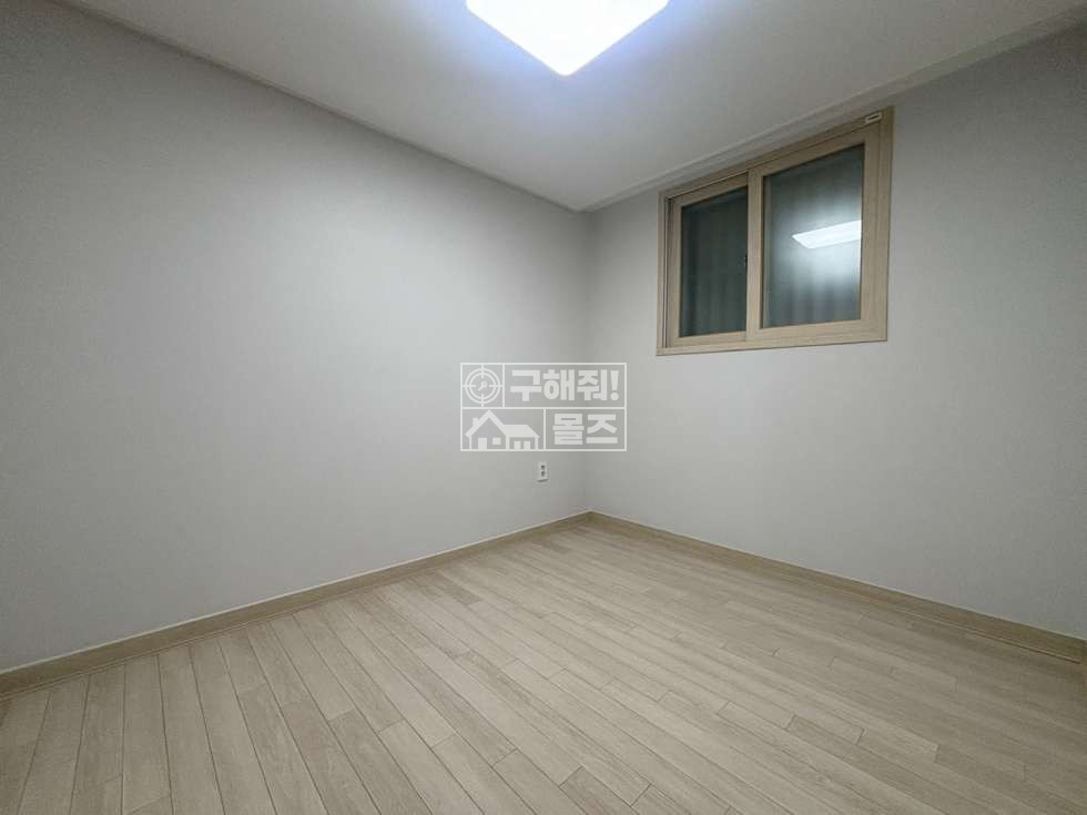 전남광주 광산구 소촌동 단일동 전체리모델링 후 첫입주. 남향. 저렴한매매가 매매 매물번호 10636 사진 5