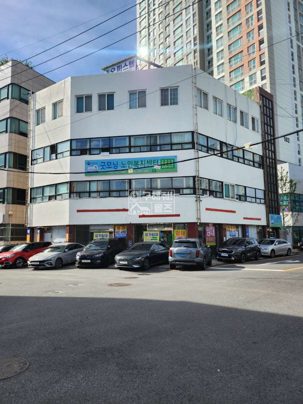 전남광주 남구 월산동 남구 진아리채 인근 전면 넓은 1층 상가 월세 매물번호 10613 사진 2