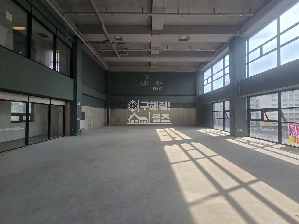 전남광주 광산구 쌍암동 더시너지 층고 높은 4층 높은 층고 활용할 수 있는 업종 추천 월세 매물번호 13852 사진 1